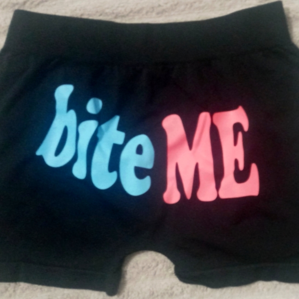 Bite Me Booty Shorts Small